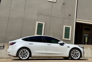 Photo tesla model comparison